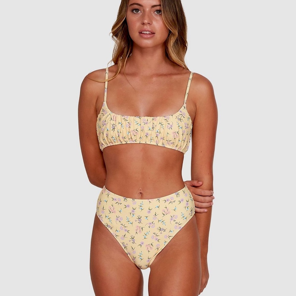 Billabong •• Ditsy Floral Pretty Moon Gathered Bralette Bikini Top - Picture 3 of 16